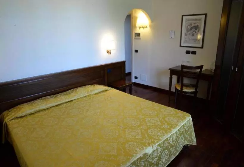 ホテル Villa Chiara