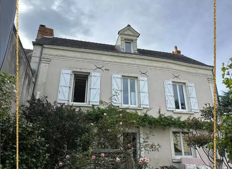 Aamiaismajoitus (B&B) ô Bord De Loire