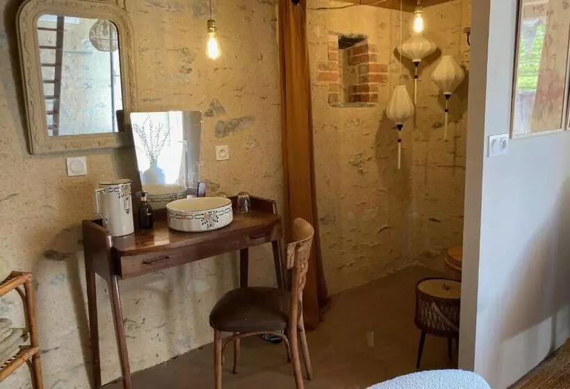 Aamiaismajoitus (B&B) ô Bord De Loire