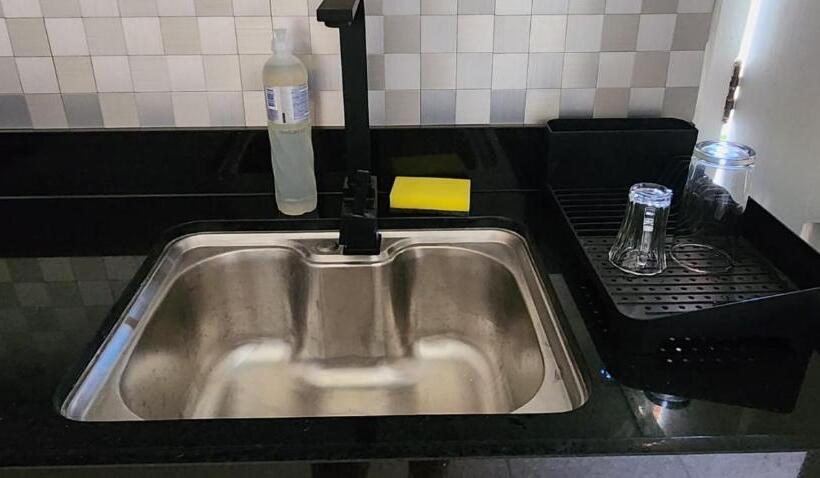 B&b Comfort Suíte Cidade Do Sol Apenas 6 Km Da Praia De Ponta Negra E Morro Do Careca