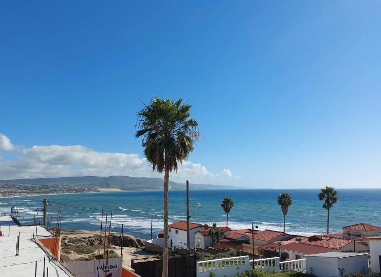 Отель Estacion 42