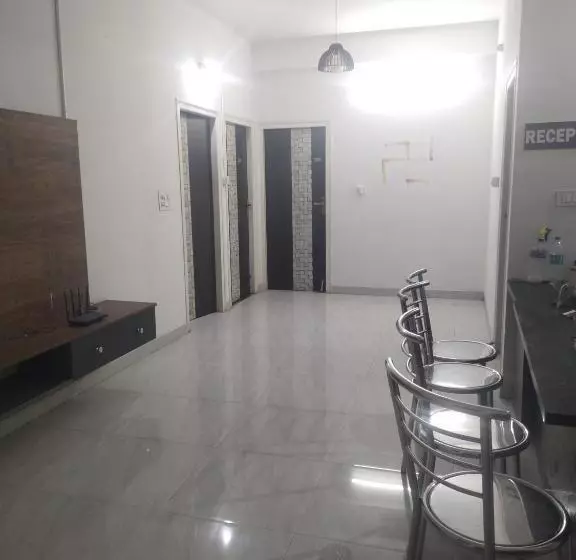 Hotelli Mahaveer Comfort