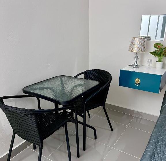 هتل Mi Dulce Amanecer Pyr