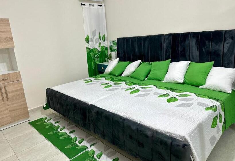 هتل Mi Dulce Amanecer Pyr