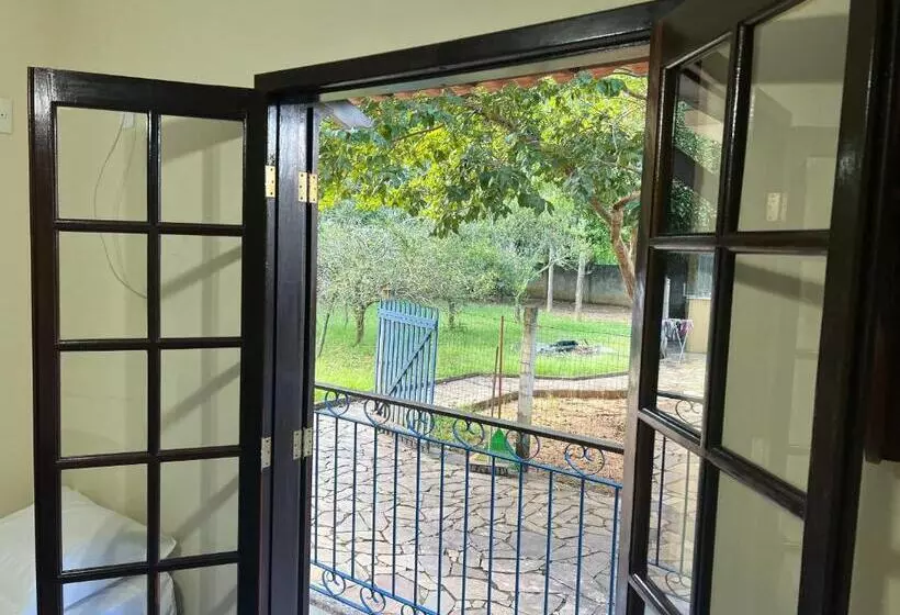 ホテル Pousada Dos Girassóis