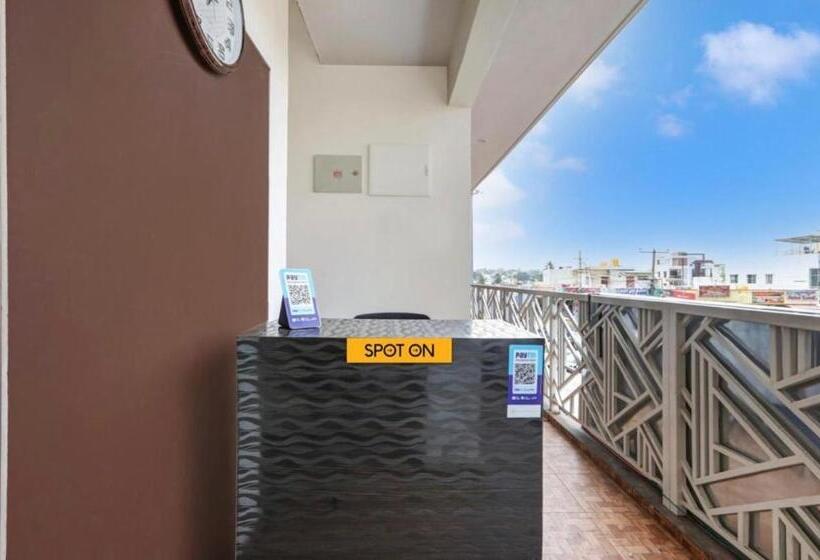 酒店 Wood Side Recidency