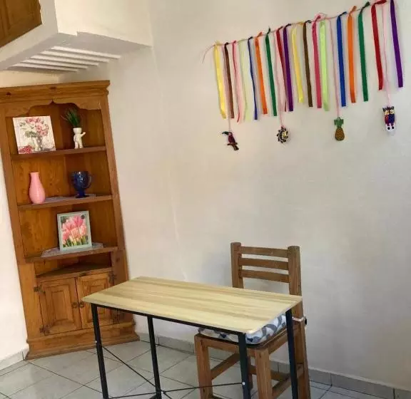 Majatalo Cómoda Y Amplia Habitación En Jalatlaco