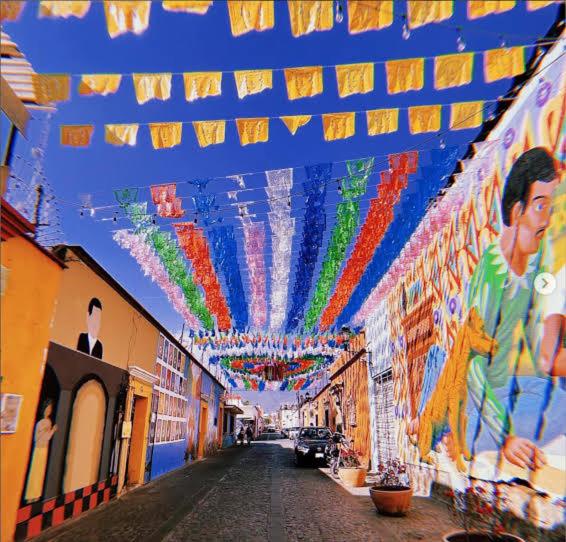 بنسيون Cómoda Y Amplia Habitación En Jalatlaco