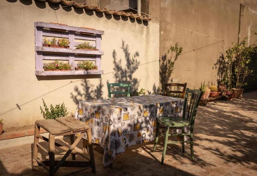 פנסיון Sa Domu De Ladiri Guesthouse 2.0