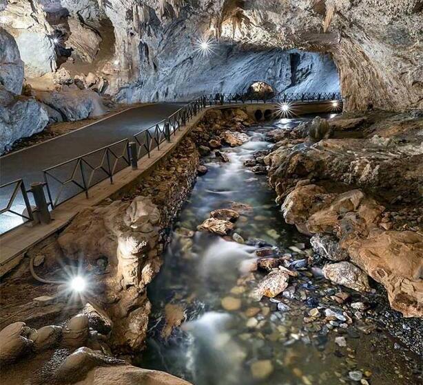 פנסיון Sa Domu De Ladiri Guesthouse 2.0