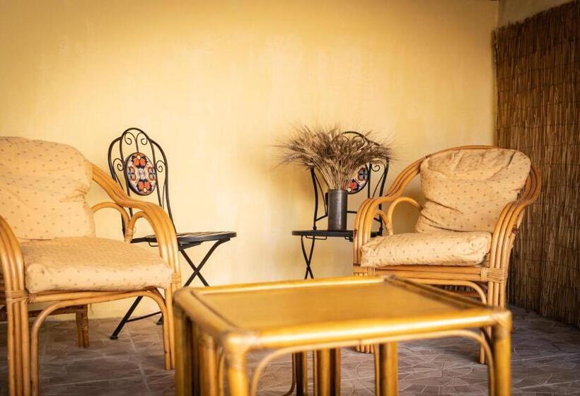 פנסיון Sa Domu De Ladiri Guesthouse 2.0