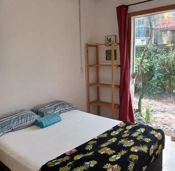 پانسیون Suíte Pé Na Areia