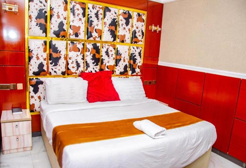 Aify Queenest Hotel And Suites