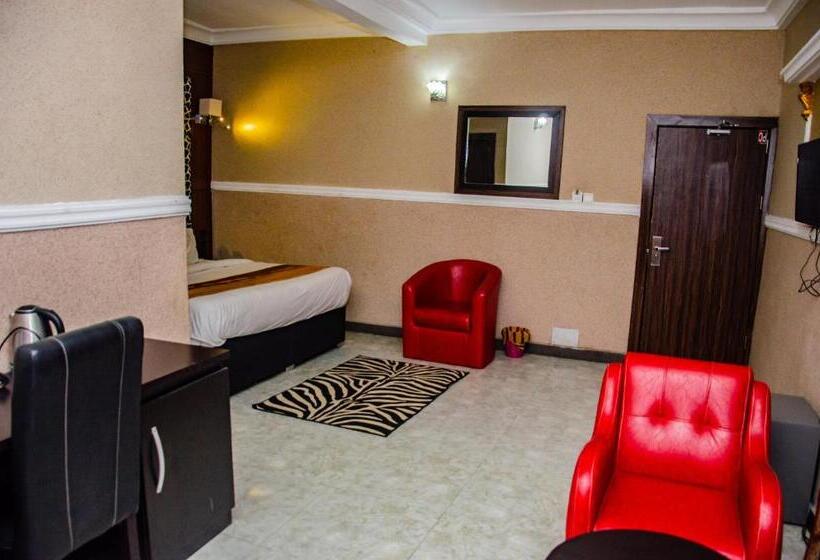 Aify Queenest Hotel And Suites