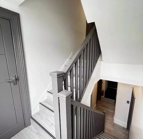 Apt 03 Beachside Beauty Central Studio Steps From Cafes