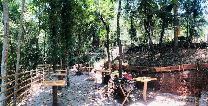 Aamiaismajoitus (B&B) Bambo Cabana