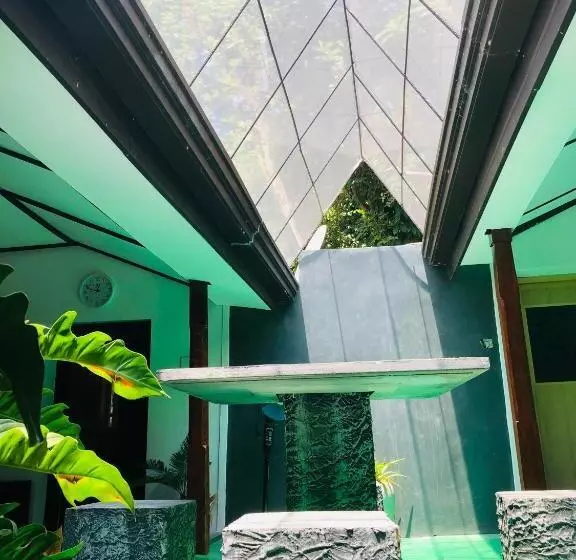 Aamiaismajoitus (B&B) Bambo Cabana