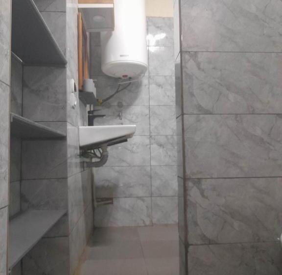 تختخواب و صبحانه Chez Joël