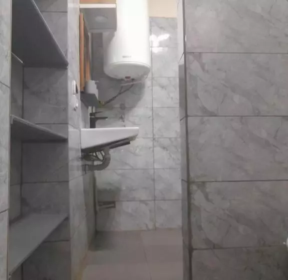 تختخواب و صبحانه Chez Joël