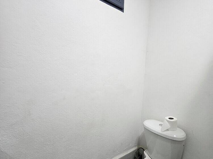 تختخواب و صبحانه Chez Joël