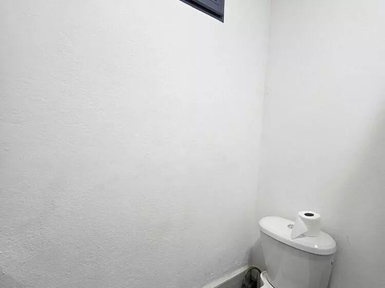 تختخواب و صبحانه Chez Joël