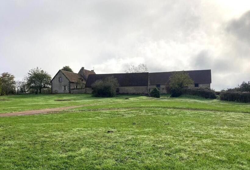 Bed and Breakfast Domaine Le Sciau