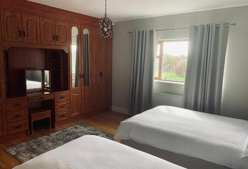 Bed and Breakfast St John S B And B