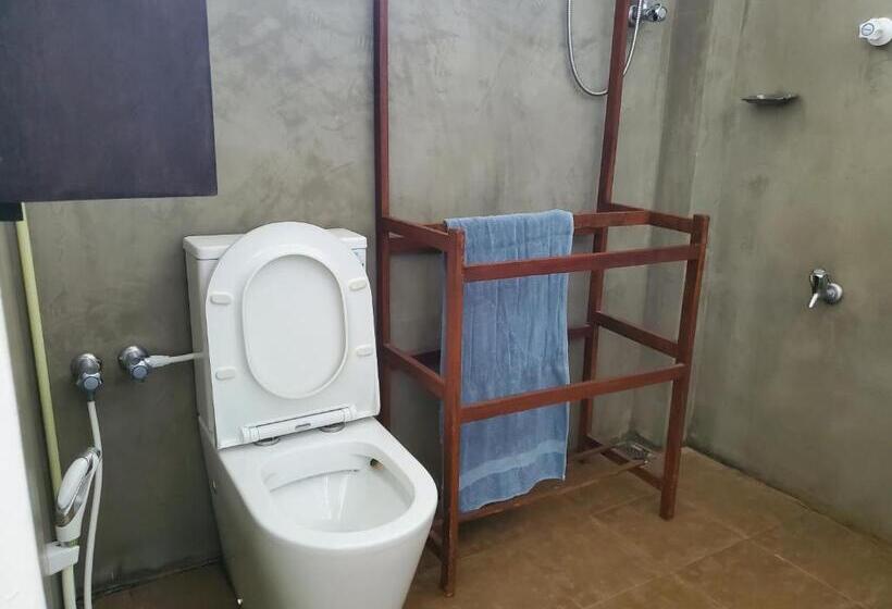 ホテル Surf And Stay Surf School &