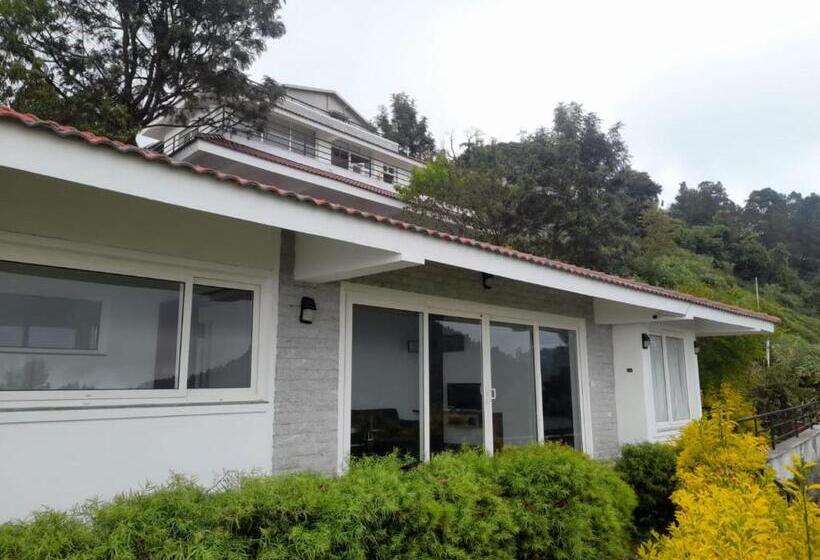 Hotel Silver Falls Resorts