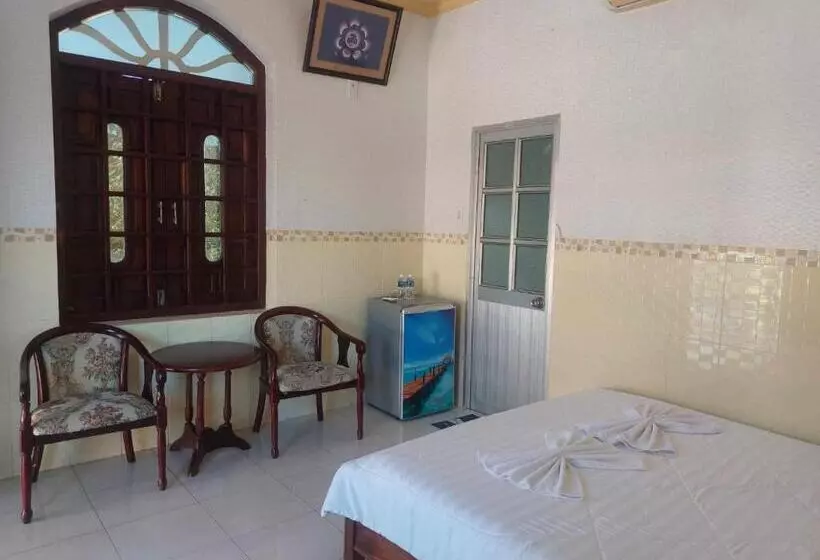 هتل Sunny Homestay