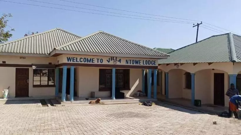 هتل Villa Ntowe Lodge