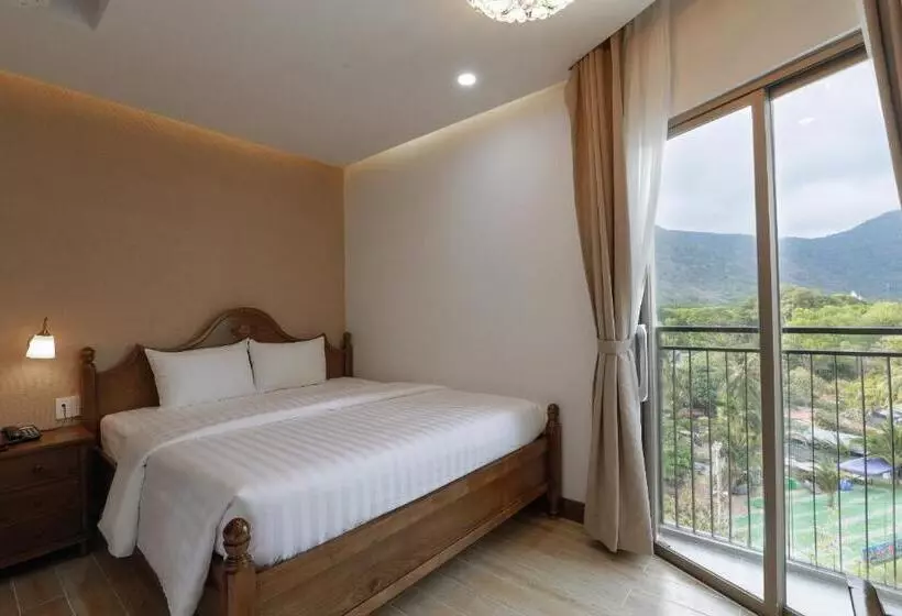 Maya Hotel 4