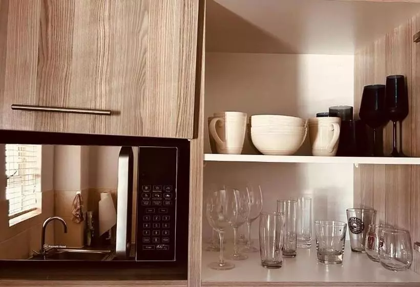 Majatalo Apartment With Shared Living Room & Kitchenette