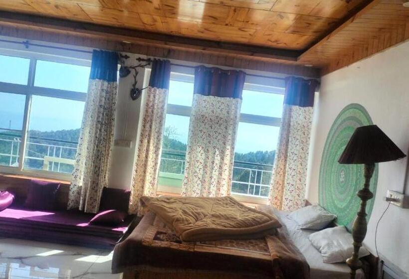 ペンション Heena Guest House