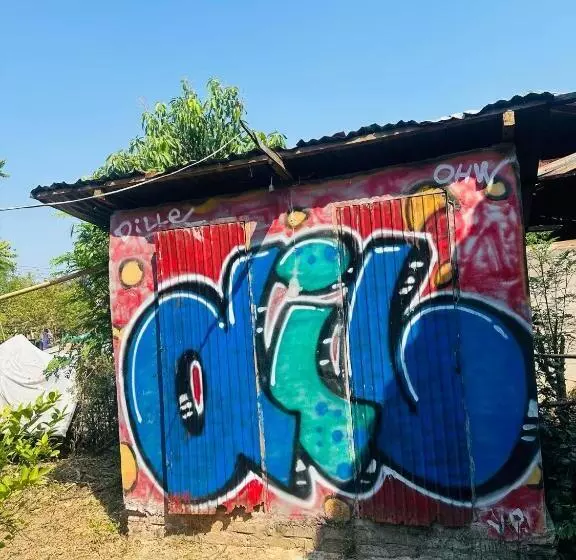 ペンション Jungle Bangalow Don Det