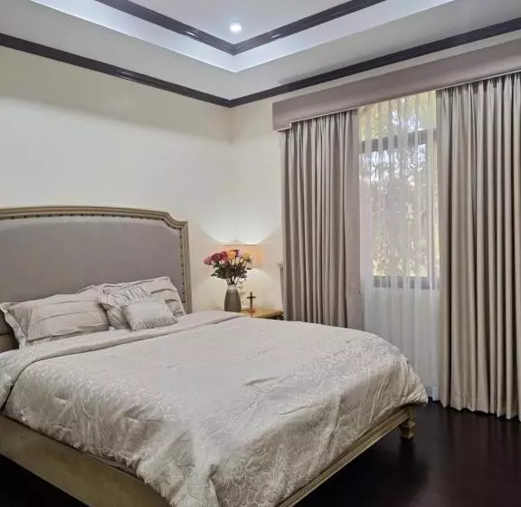 Majatalo La Dolce Vita Villa