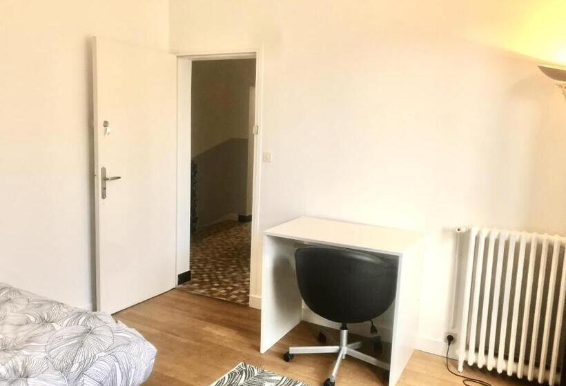 פנסיון Chambre à Sigoules Dans Maison Partagée