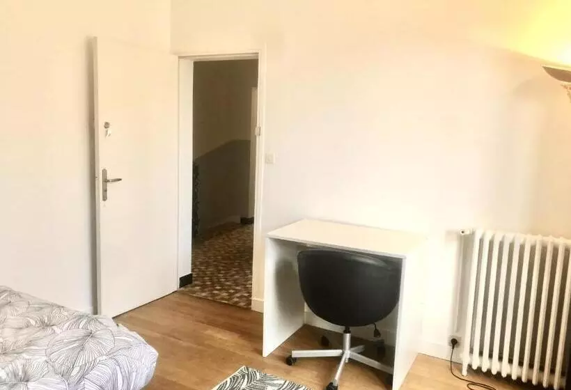 ペンション Chambre à Sigoules Dans Maison Partagée