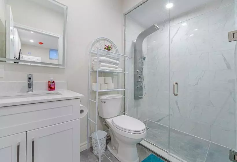 Majatalo Private Basement Bedrooms In Oakville