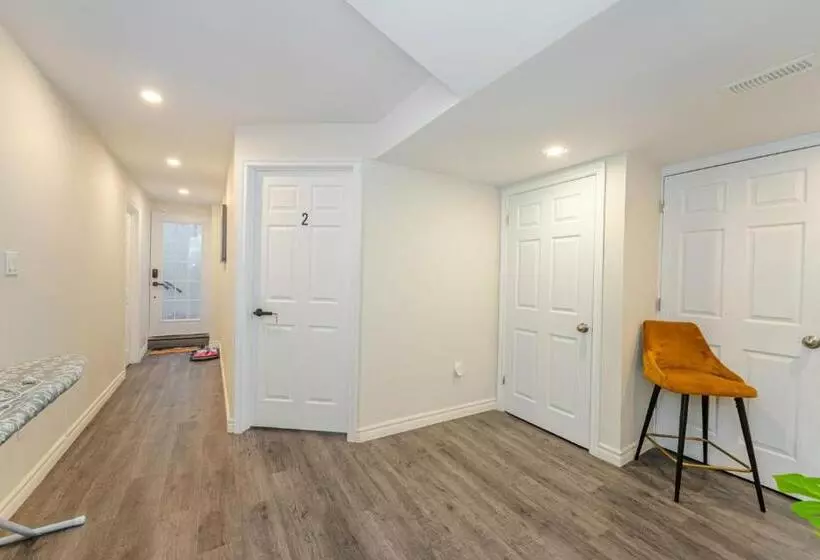 Majatalo Private Basement Bedrooms In Oakville