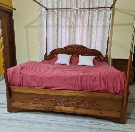 Pension  Singhas  Home