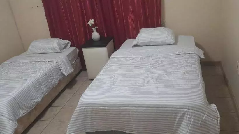 Majatalo Tatian S Guesthouse +27783336268