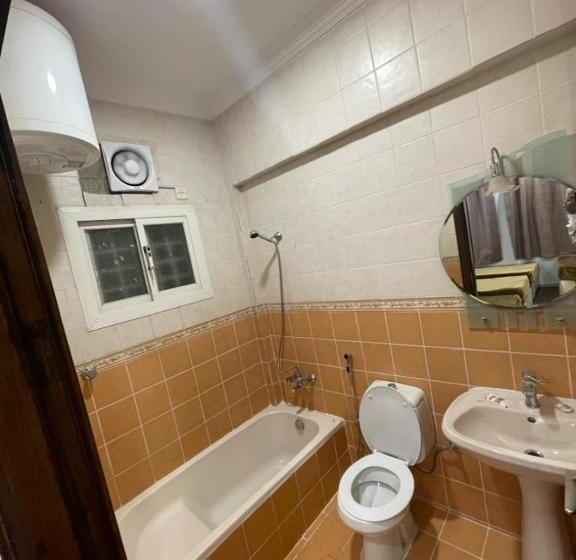 فندق العز بيتي