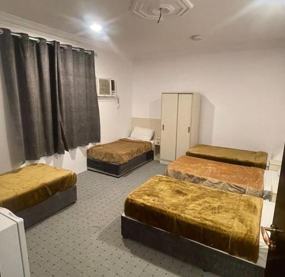 فندق العز بيتي