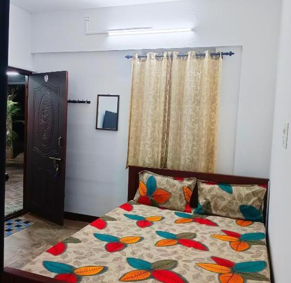 فندق Ayyan Residency