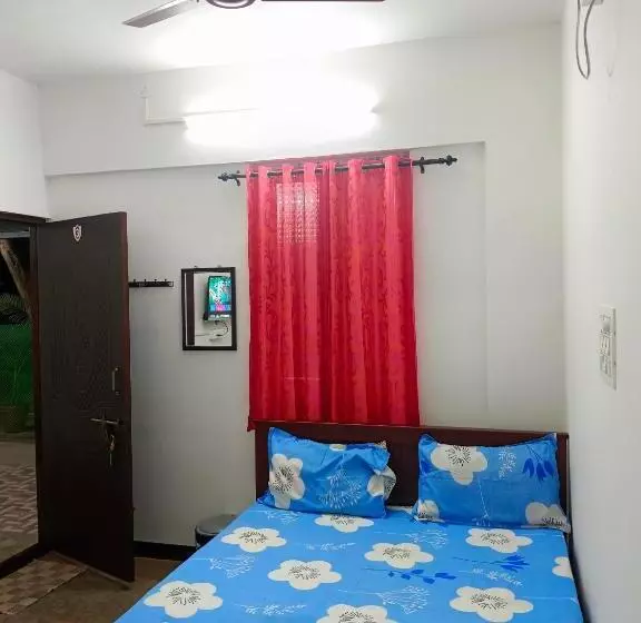 ホテル Ayyan Residency