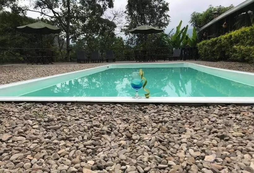 ホテル Oassis Conexion Sin Fronteras