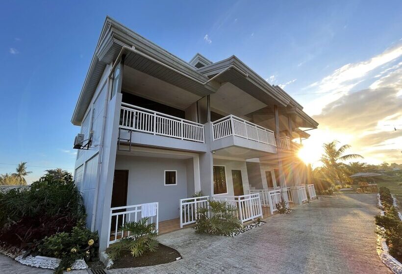 Noah S Ark Hotel Powered By Cocotel