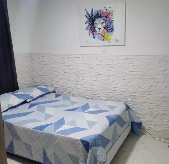 ペンション Hostal Campoamor