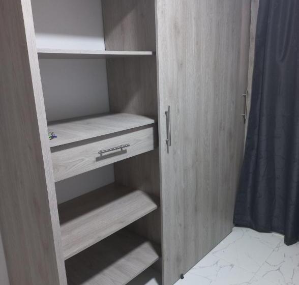 پانسیون Hostal Campoamor